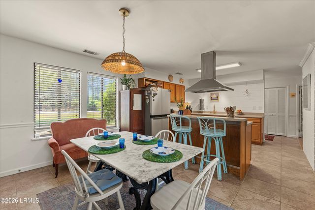 6027 Vaux Road, Beaufort, SC 29906