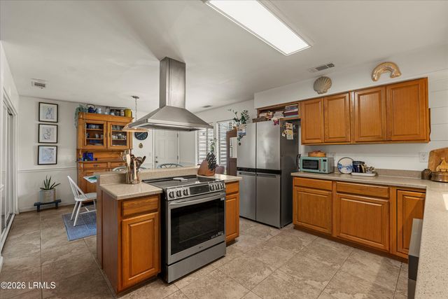 6027 Vaux Road, Beaufort, SC 29906