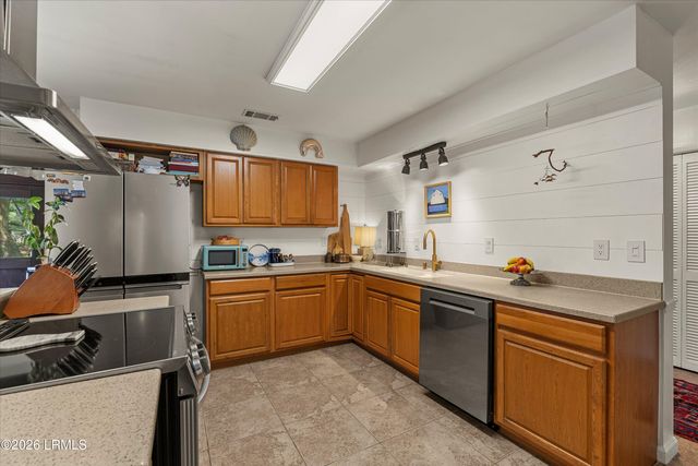 6027 Vaux Road, Beaufort, SC 29906
