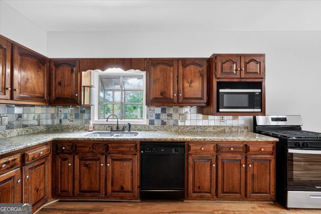 104 Wilder Drive, Forsyth, GA 31029