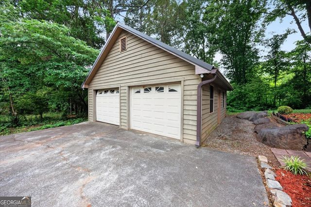 104 Wilder Drive, Forsyth, GA 31029