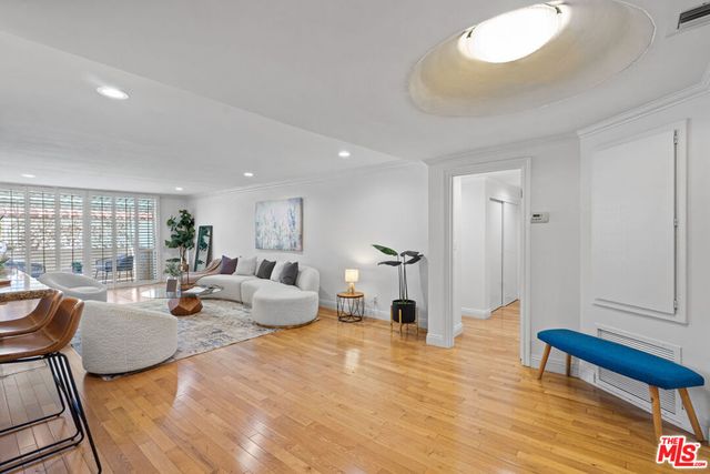 1531 Camden Avenue 106, Los Angeles, CA 90025