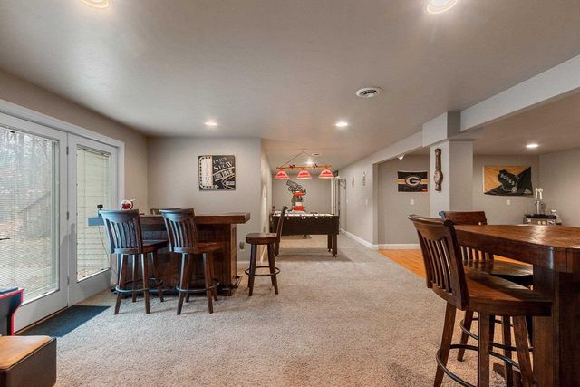 425 HILL HAVEN COURT, Little Suamico, WI 54141