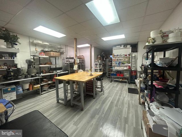 253 W BROAD ST, Tamaqua, PA 18252