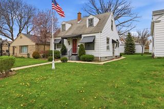 8526 W Center STREET, Milwaukee, WI 53222