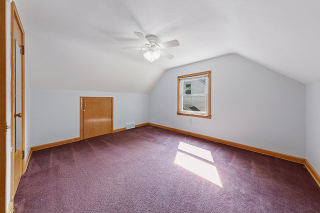 814 11th Street NW, Rochester, MN 55901