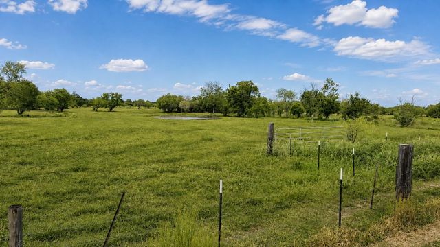 13550 Moody Road, Needville, TX 77461