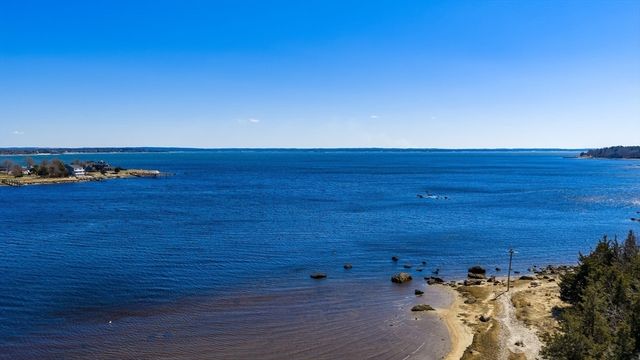 16 Bass Point Road, Marion, MA 02738