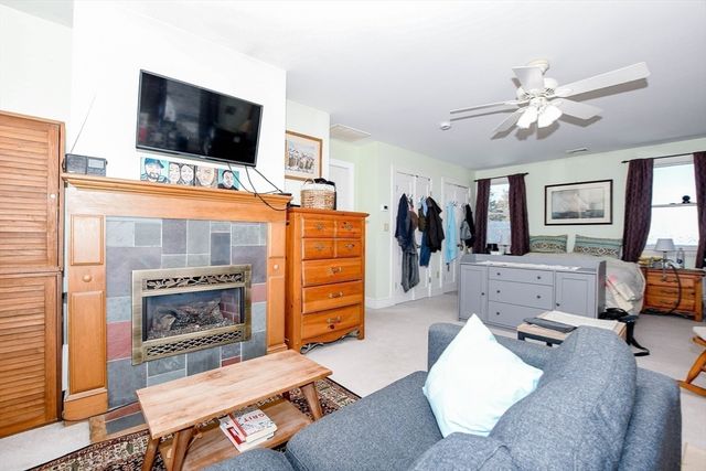 16 Bass Point Road, Marion, MA 02738