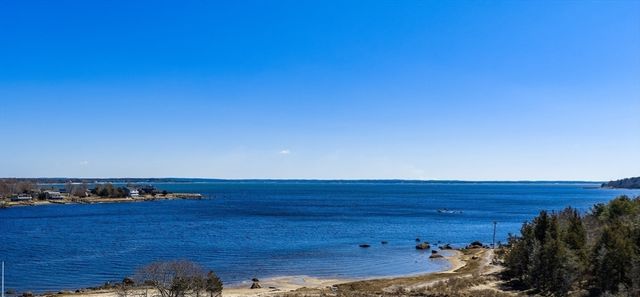 16 Bass Point Road, Marion, MA 02738