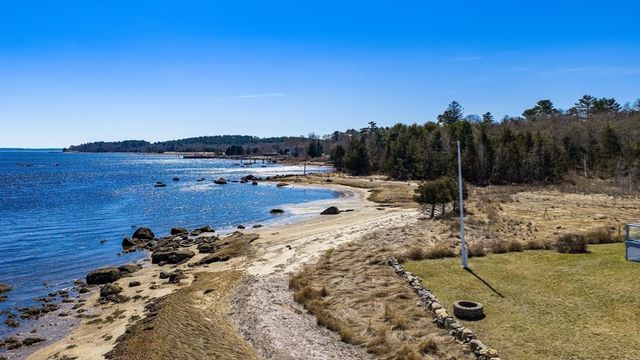 16 Bass Point Road, Marion, MA 02738