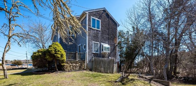 16 Bass Point Road, Marion, MA 02738