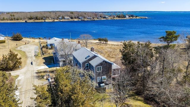 16 Bass Point Road, Marion, MA 02738