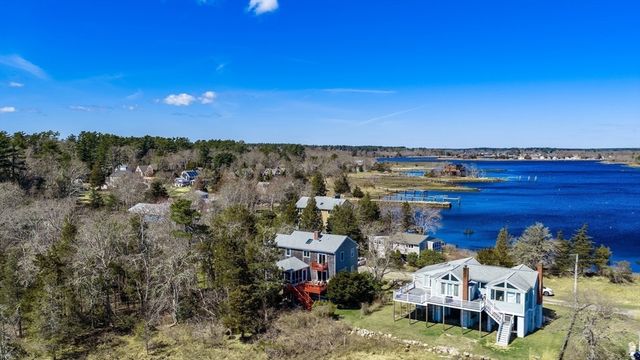 16 Bass Point Road, Marion, MA 02738