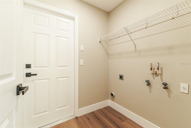 2002 ROCKY POINTE DRIVE, Lakeland, FL 33813