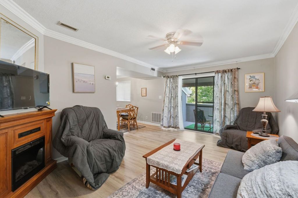 10301 N Kings Hwy Apt 15-6, Myrtle Beach, SC 29572 — photo 4