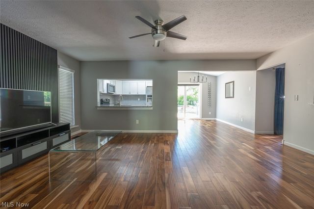 8716 Blossom Drive, Mentor, OH 44060