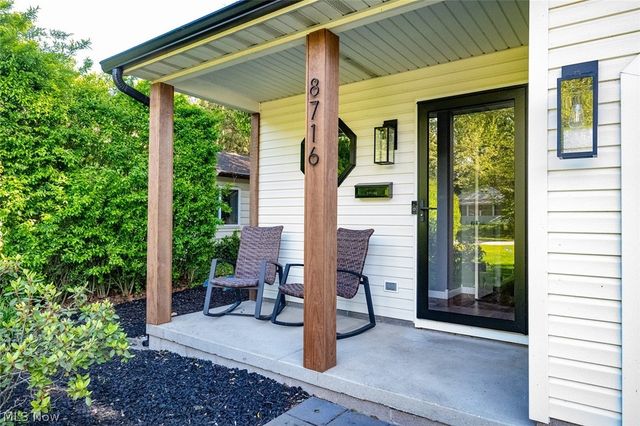 8716 Blossom Drive, Mentor, OH 44060