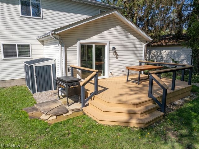 8716 Blossom Drive, Mentor, OH 44060