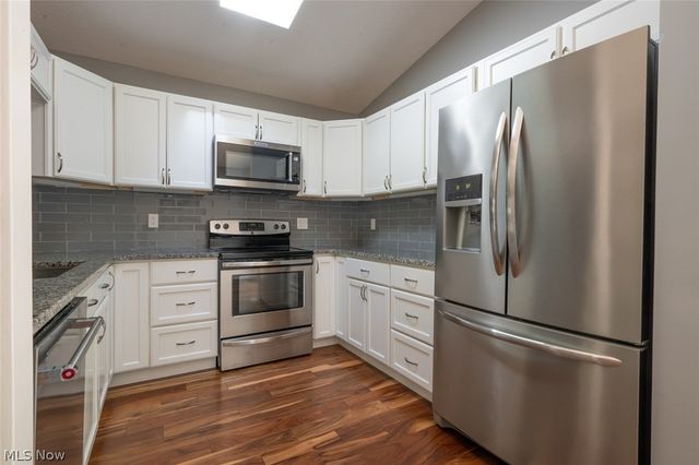 8716 Blossom Drive, Mentor, OH 44060