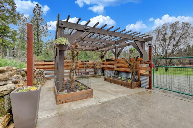 11625 Tyler Foote Rd, Nevada City, CA 95959