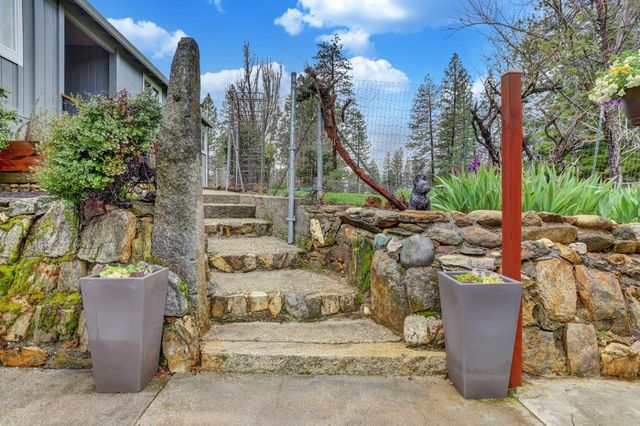 11625 Tyler Foote Rd, Nevada City, CA 95959