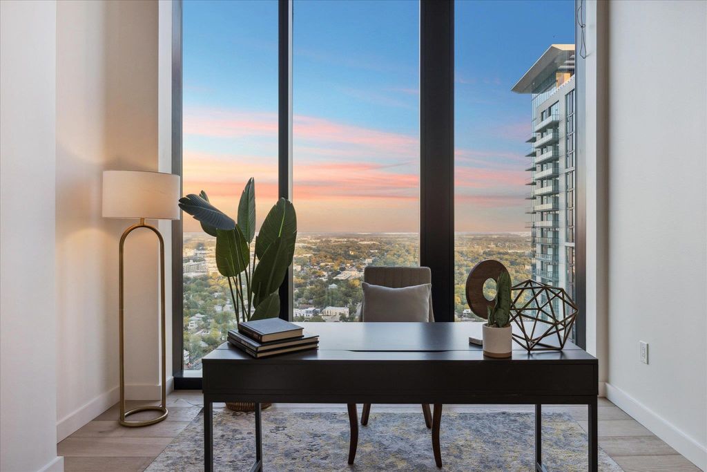 610 Davis ST 3102, Austin, TX 78701