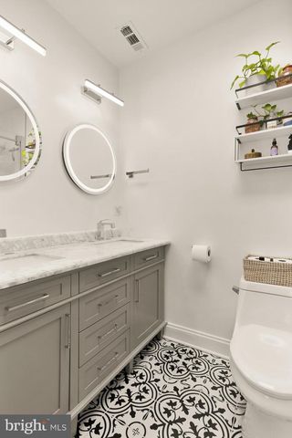 209 CROMWELL TER NE, Washington, DC 20002