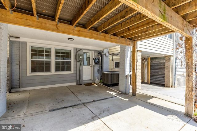 209 CROMWELL TER NE, Washington, DC 20002