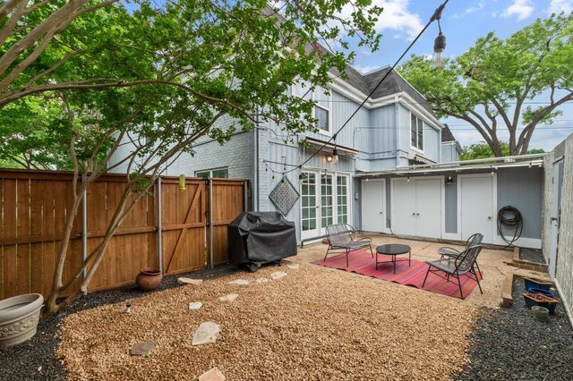 6109 Bullard DR A, Austin, TX 78757