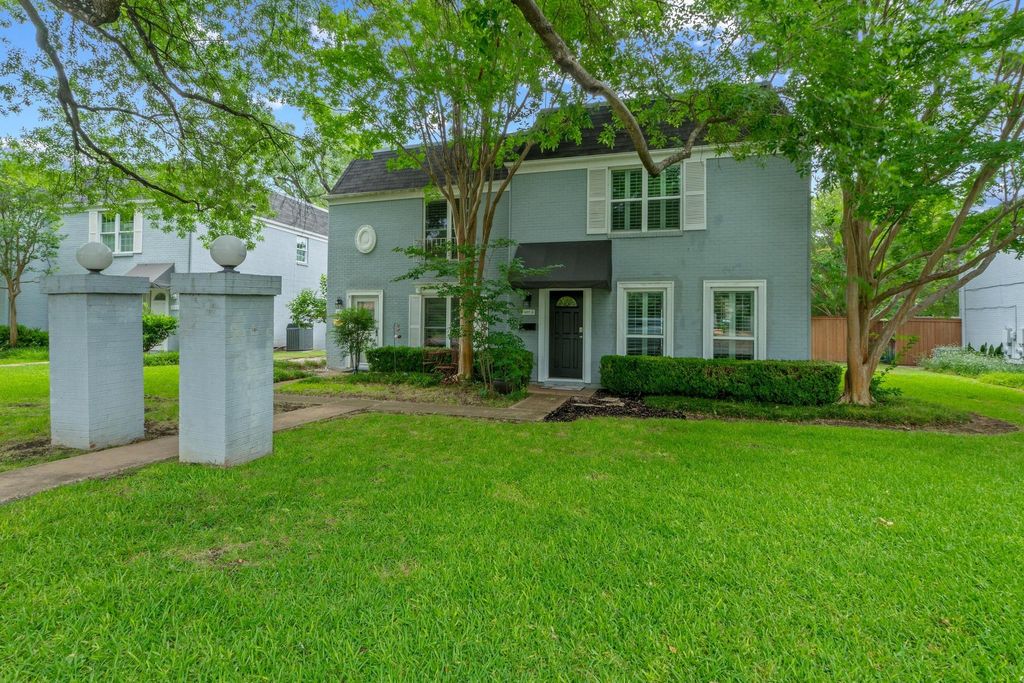6109 Bullard DR A, Austin, TX 78757