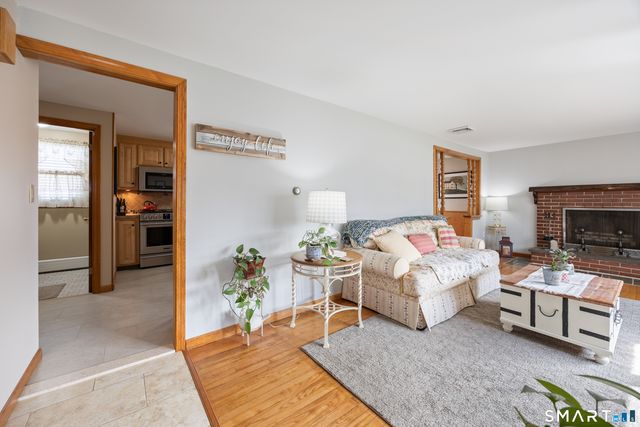 141 Little Fawn Road, Southington, CT 06489