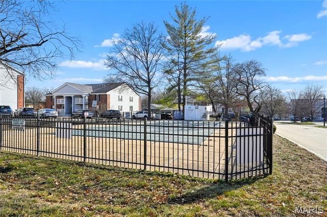 1923 Marine Terrace Drive K, St Louis, MO 63146