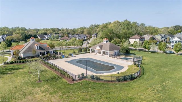 2209 Tuliptree CIR, Suffolk, VA 23435