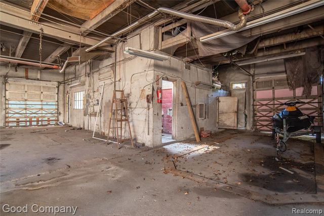 3239 W Mcnichols Road, Detroit, MI 48221