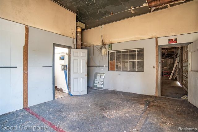 3239 W Mcnichols Road, Detroit, MI 48221