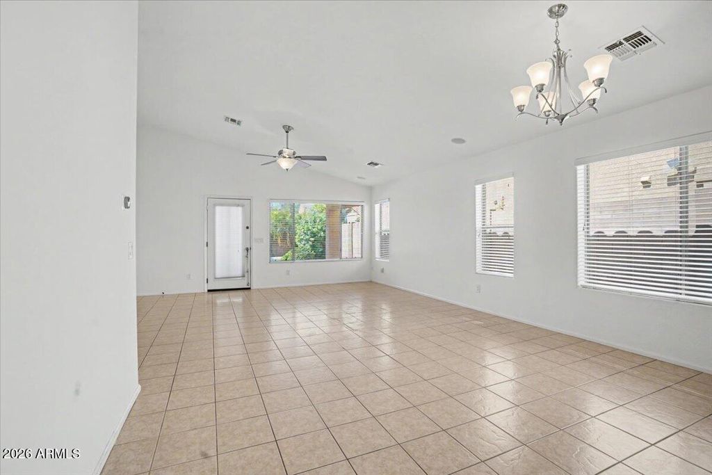 Image 3 of property listing at 24726 N 29th Place, Phoenix, AZ 85024