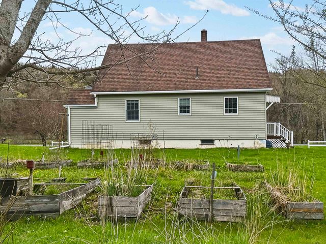 347 River Road, Canaan, VT 05902