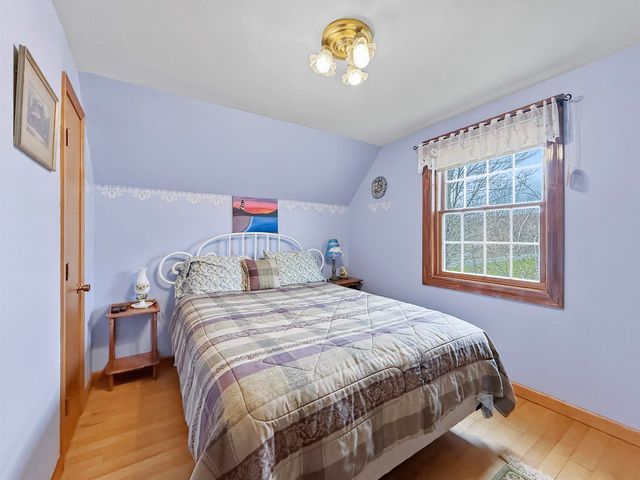 347 River Road, Canaan, VT 05902