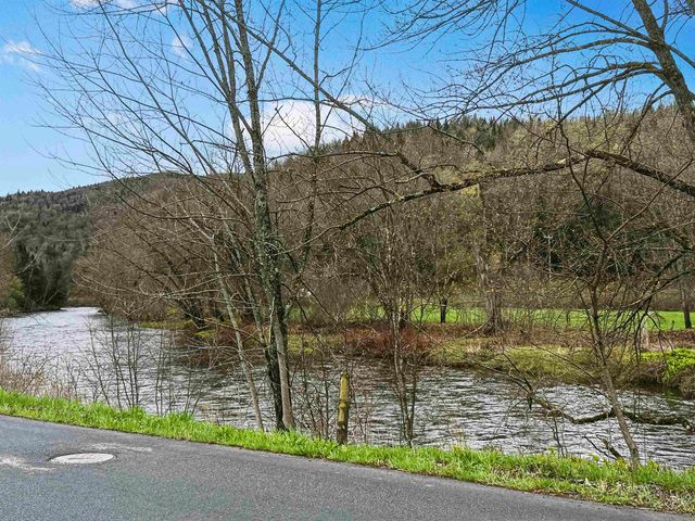 347 River Road, Canaan, VT 05902