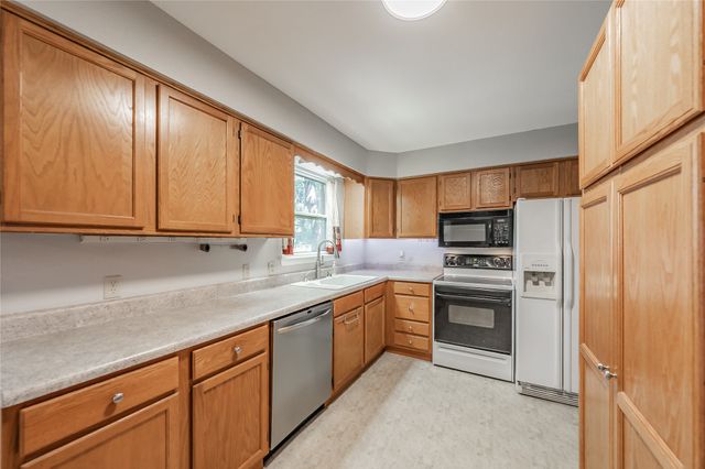 1233 Fair Oaks Drive, Irving, TX 75060