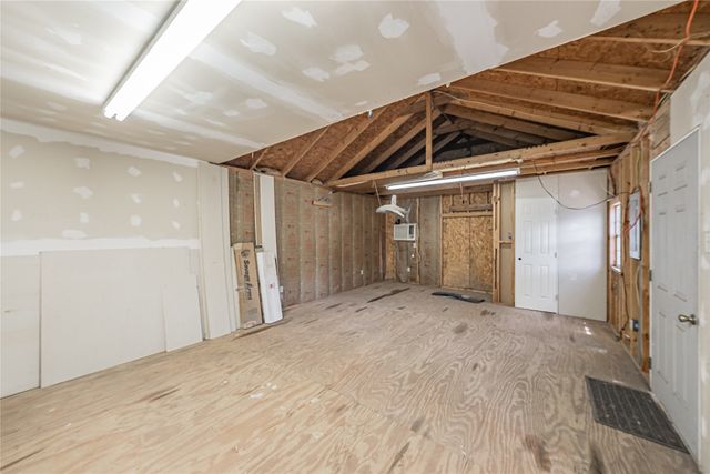 1233 Fair Oaks Drive, Irving, TX 75060