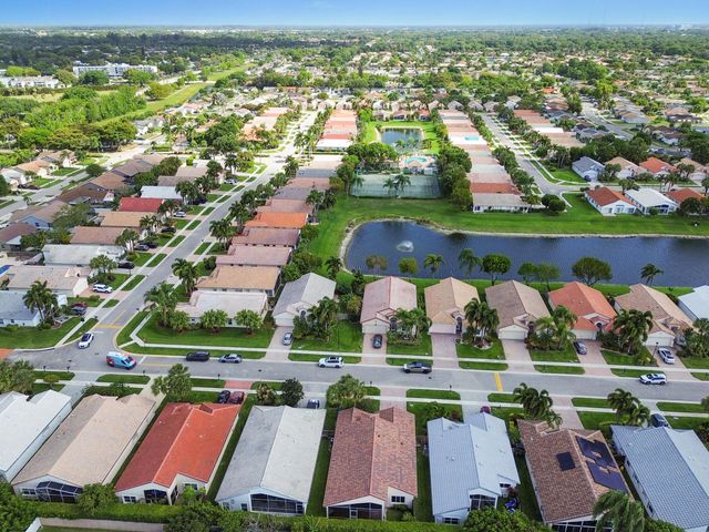 8856 Thames River Drive, Boca Raton, FL 33433