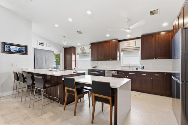 8856 Thames River Drive, Boca Raton, FL 33433