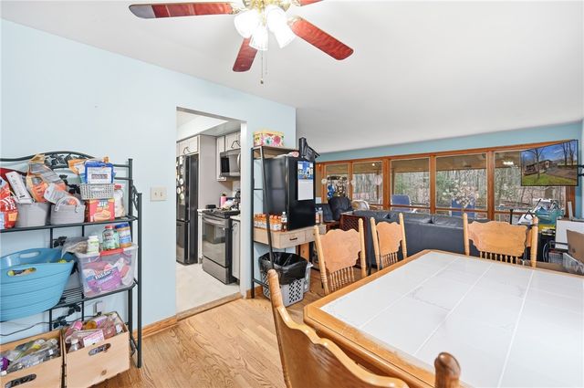 622 Woodland Dr, Pulaski Twp, PA 16143