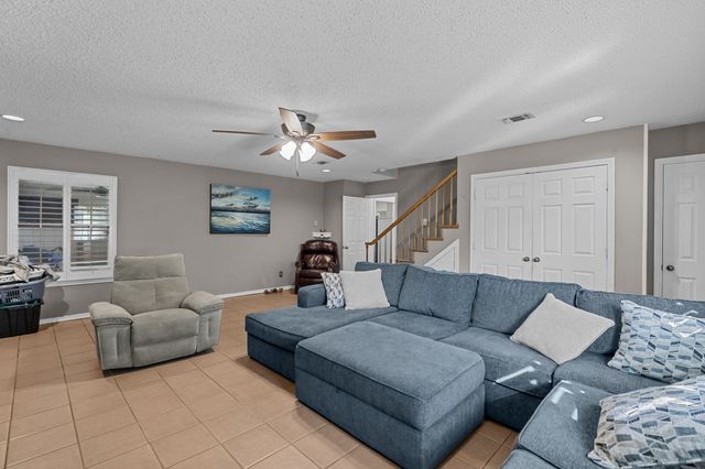 1708 Wimbleton Drive, Bedford, TX 76021