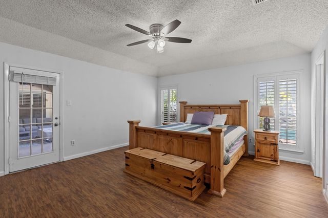 1708 Wimbleton Drive, Bedford, TX 76021