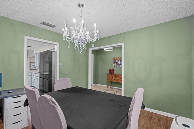 1708 Wimbleton Drive, Bedford, TX 76021