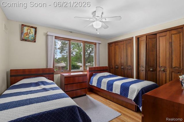 26449 Haverhill Drive, Warren, MI 48091