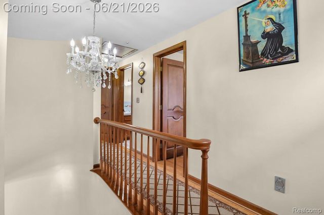 26449 Haverhill Drive, Warren, MI 48091